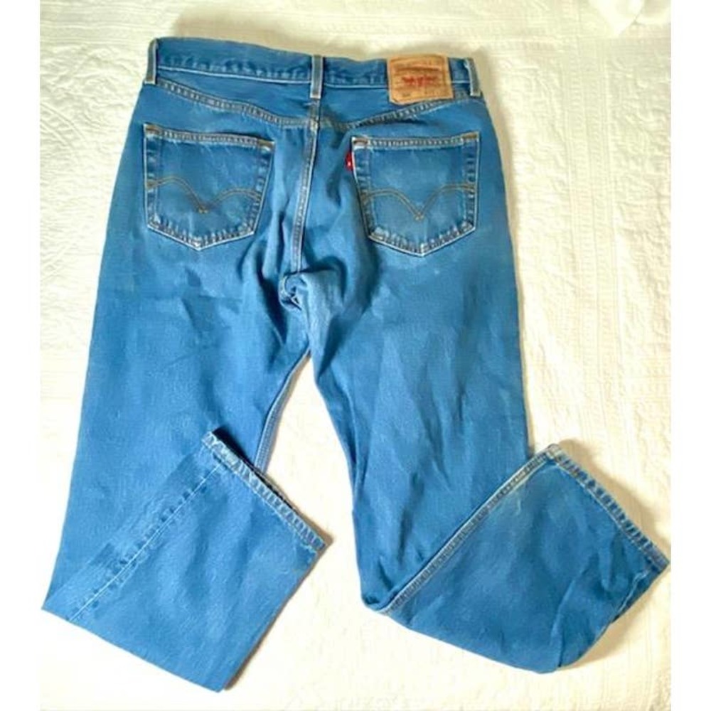 Levis 501 Blues Button Up W35 L33!